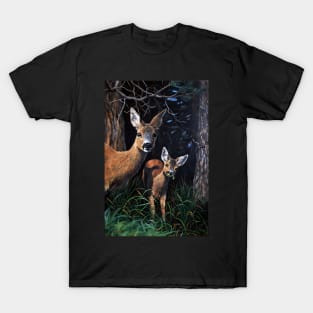 Near the forest - Mother and Baby roe deer T-Shirt